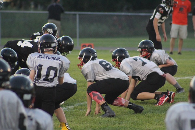 足球——欧联杯：布加勒斯特星胜塞萨洛尼基.